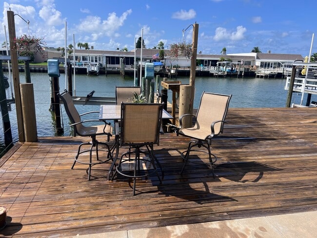Building Photo - 282 Boca Ciega Point Blvd N Unit 282 Boca Ciega Pt Blvd N