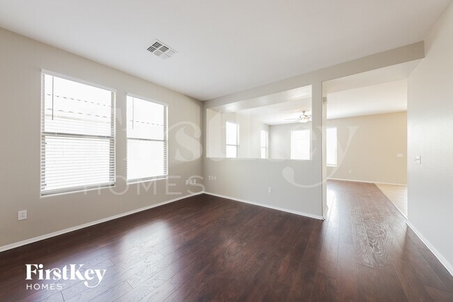 Photo - 25847 N 163rd Dr