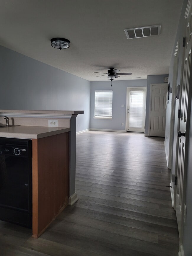 Photo - 5332 Big Bass Dr