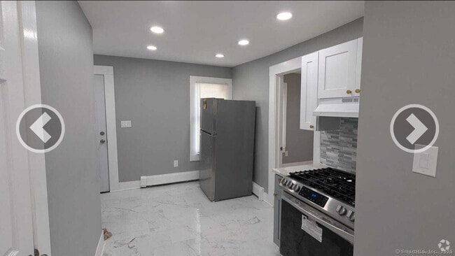 Building Photo - 478 Shelton Ave Rental