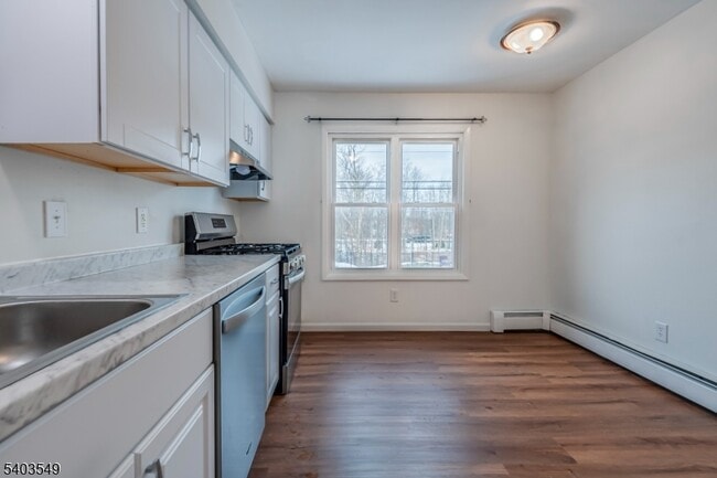 Photo - 50 W Railroad Ave