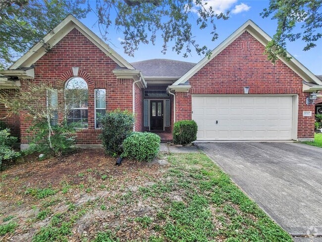 Building Photo - 3536 Pine Valley Dr Rental