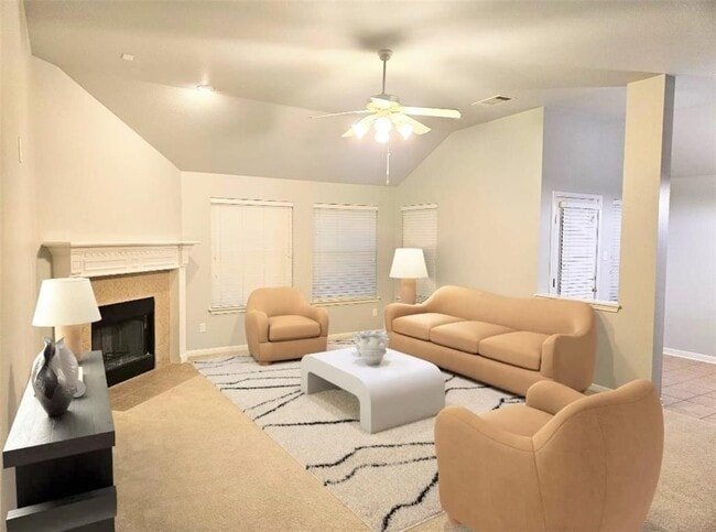 Photo - 15301 Fernhill Dr