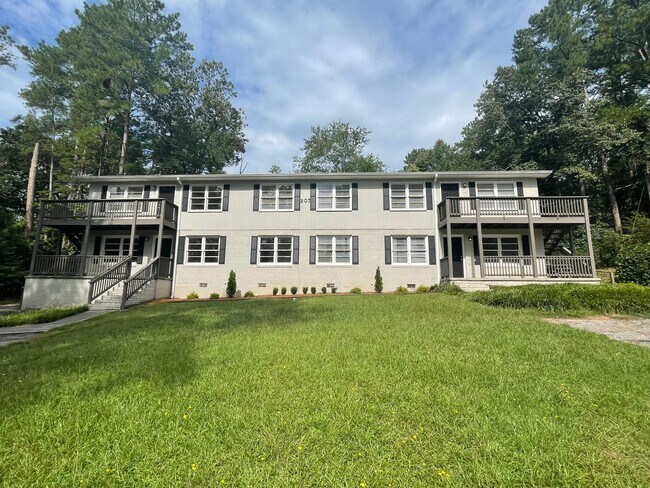 Photo - 207 Charleston Ave