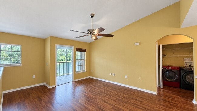 7615 River Oak Run