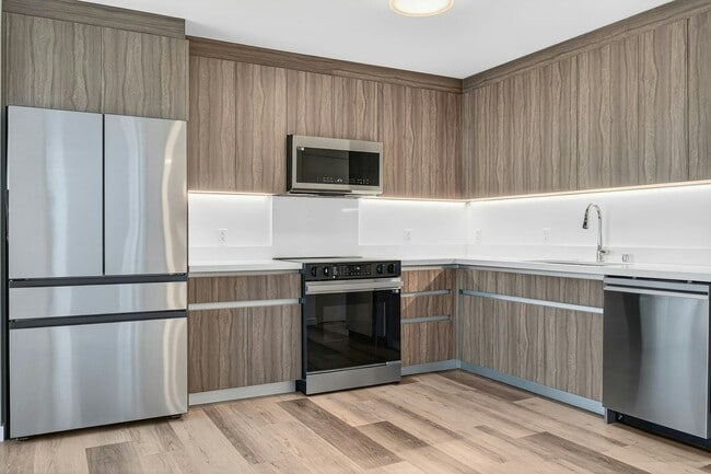 Photo - 1500 Rycroft St Unit 4103