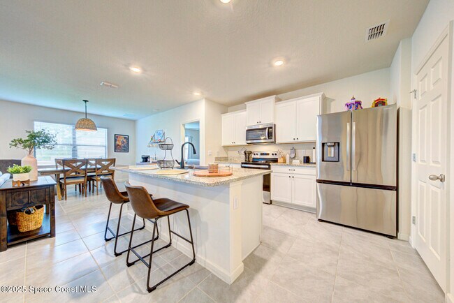 Photo - 1342 Mineral Lp Dr NW