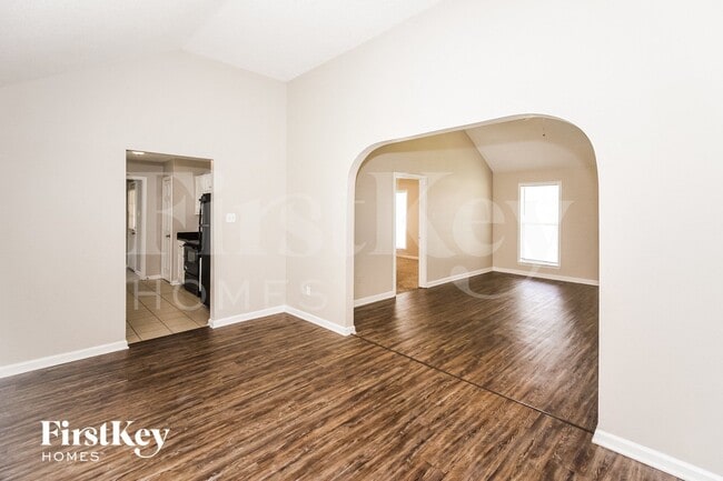 Photo - 4596 Fontaine Pl