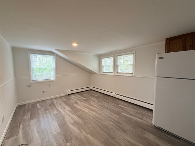 Photo - 165 Bolton Rd