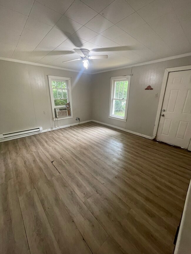 Photo - 351 Cherry Way