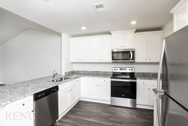 Photo - 401 Dawn Meadow Ct