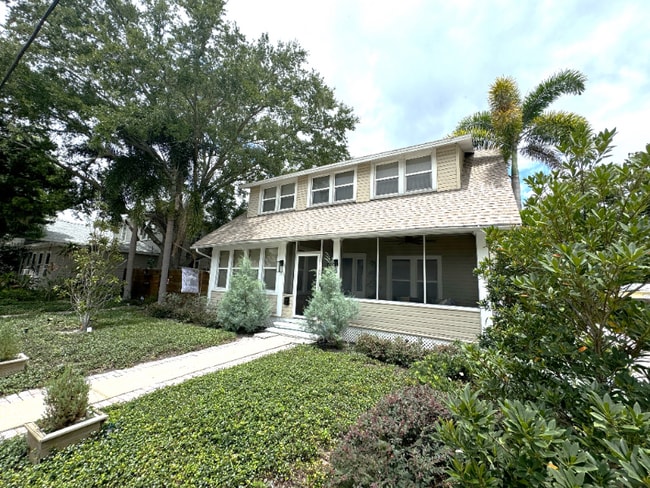 Photo - 1051 7th Ave N