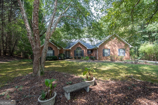 Building Photo - 235 Masters Dr Rental