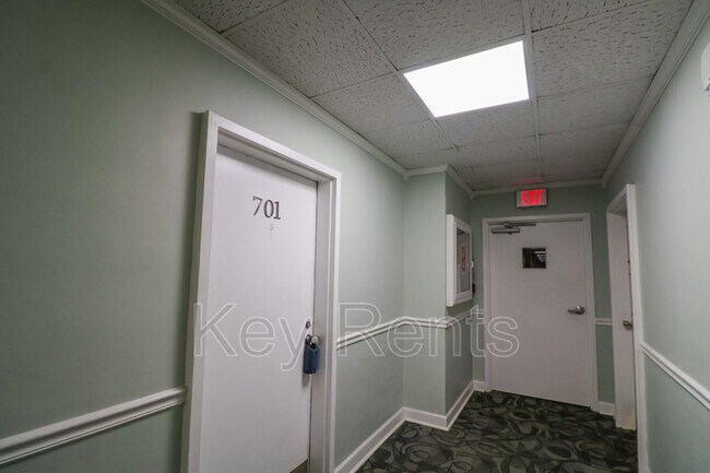 Photo - 825 Bayshore Dr Unit 701