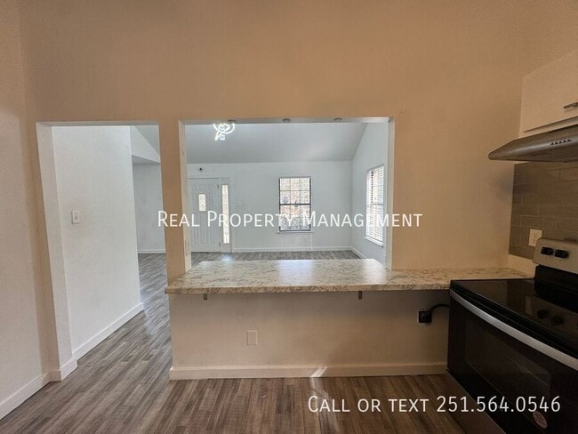 Photo - 6017 Mission Hills Ct