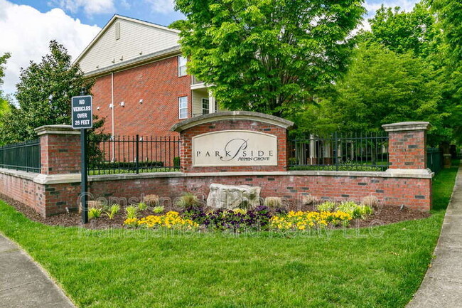 Building Photo - 3201 Aspen Grove Dr Unit APT B9