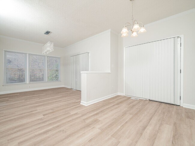 Photo - 2532 Birchford Ct