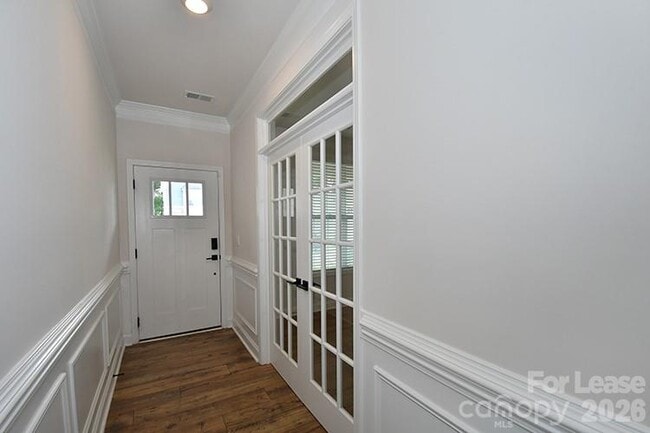 Photo - 6153 Sylvan Dr