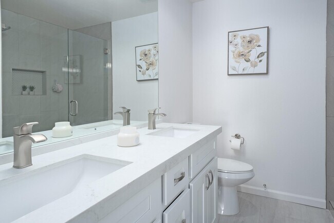 Photo - 28868 Isleta Ct Unit 702