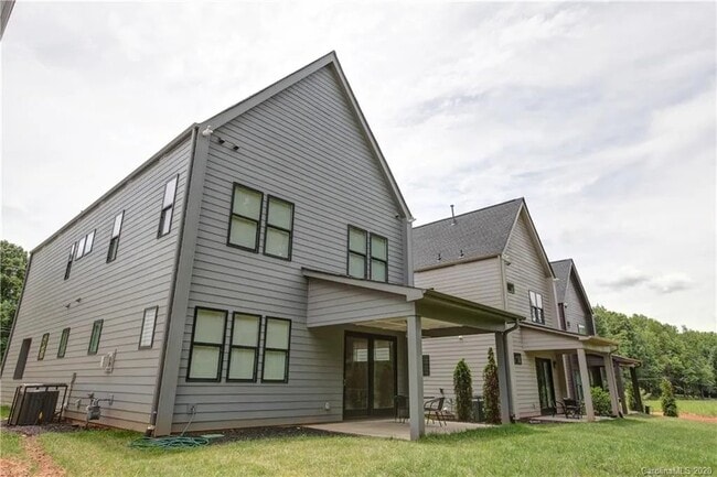 Photo - 4115 Merlane Dr