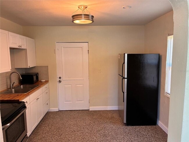 Photo - 1401 31st St S