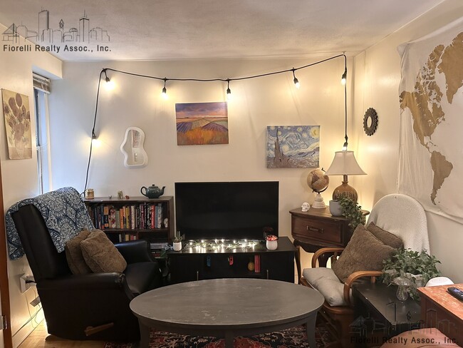 Photo - 56 Prince St Unit 2