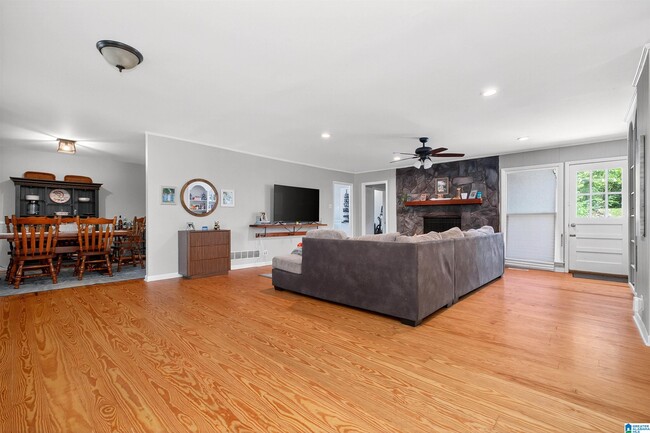 Photo - 1112 Blue Ridge Blvd