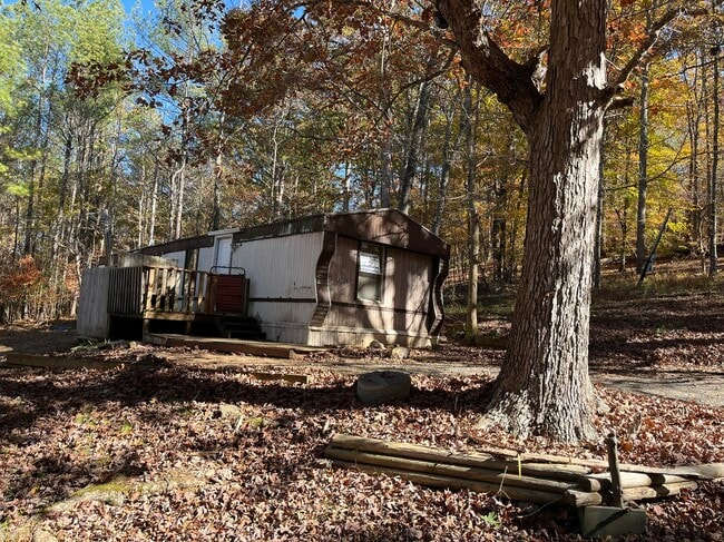 Building Photo - 6742 Skyview Dr SE