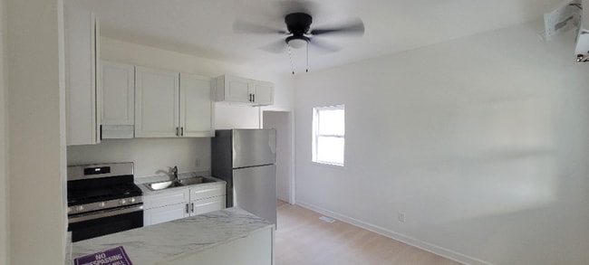 Photo - 2511 Youman St