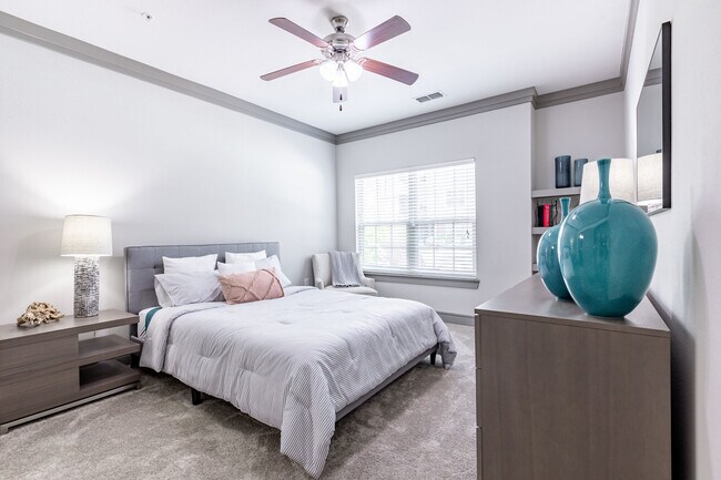 The Manor at Weston apartments — community photo