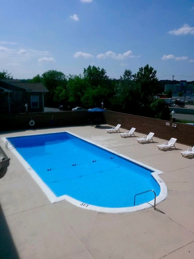 Photo - Equinox at Midtown