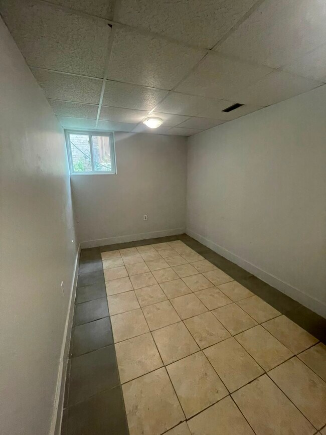 Photo - 501 Thorndale Dr