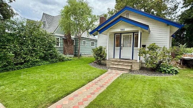 Building Photo - 705 N A St Rental