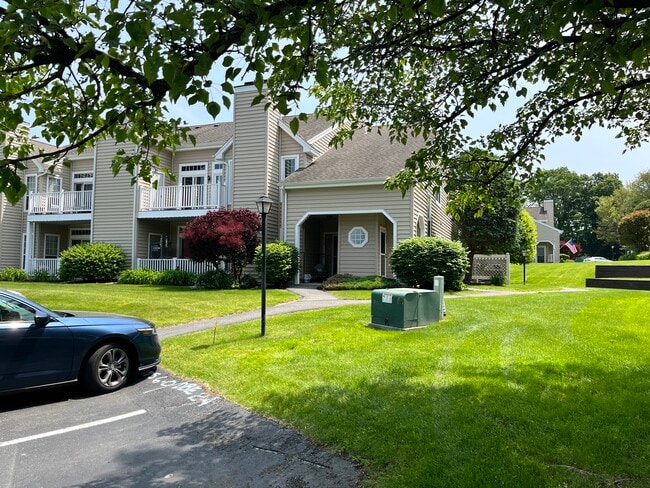 Photo - 822 Hampton Pl Blvd Condo Unit 822
