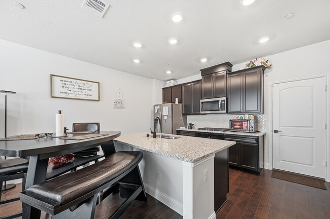 Photo - 3544 Thistlewood Dr
