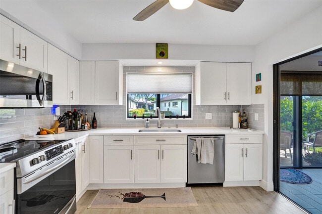 Photo - 4840 Greentree Ln