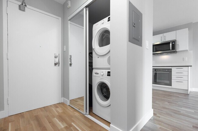 Photo - 800 Richmond St W Unit 619