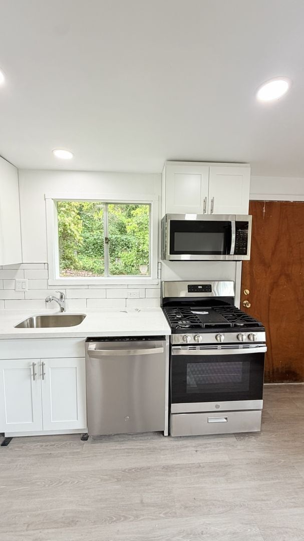 Building Photo - 1334 Lakeview Blvd E Unit 1334 Lakeview (Duplex)