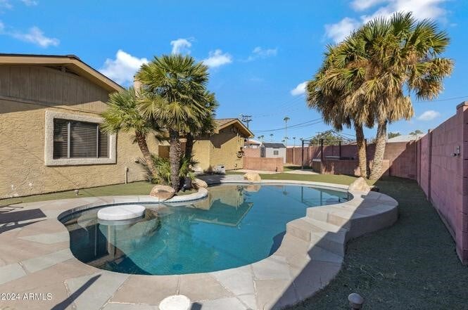 Photo - 1859 N Morris