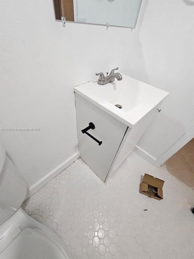 Photo - 1135 Euclid Ave Unit 201