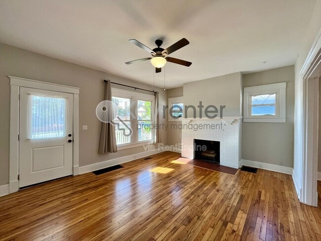 Photo - 705 Barton Ave