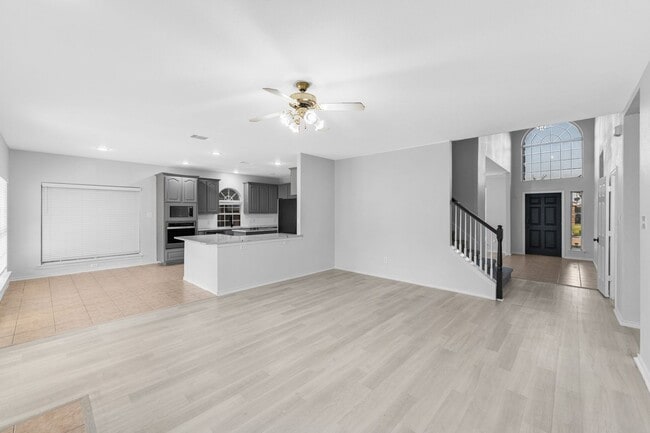 Photo - 5200 St Croix Ln