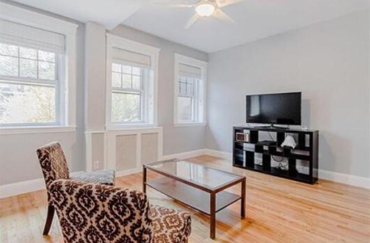 Photo - 62 Empire St Unit 2