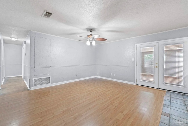 Photo - Scenic Heights Living at an Affordable Price!