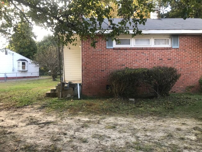 Photo - 604 E Highland Ave