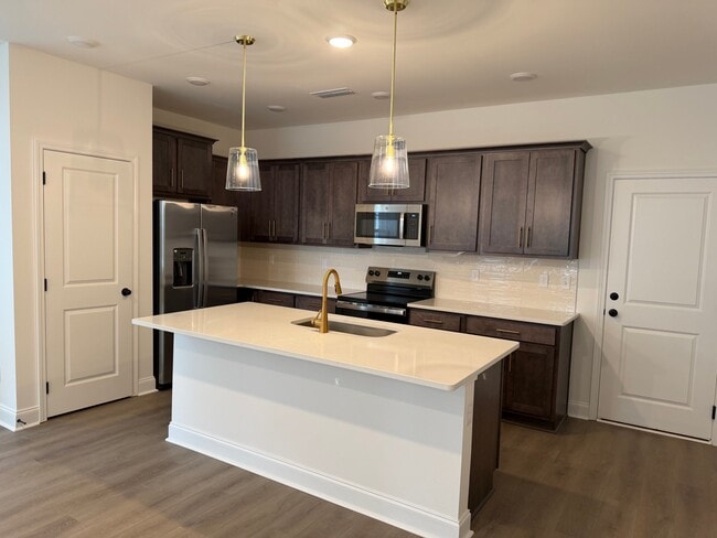 Photo - 2718 Willowoak Trl