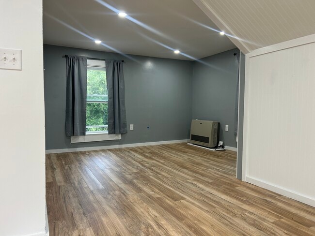18 Blake St Unit 18-2