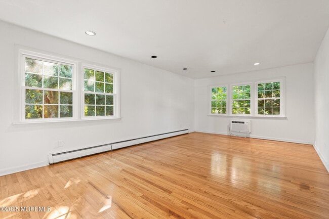 Photo - 364 Westwood Ave
