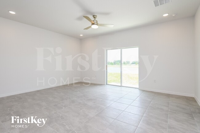 Photo - 1618 Isleta Lp