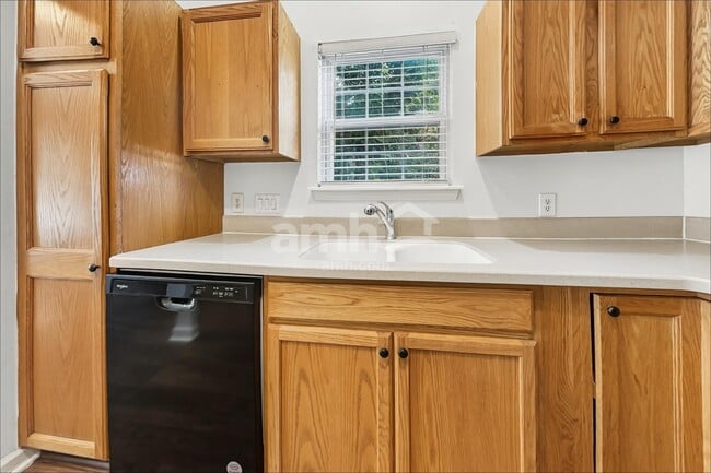 Photo - 7940 Ebony Rd